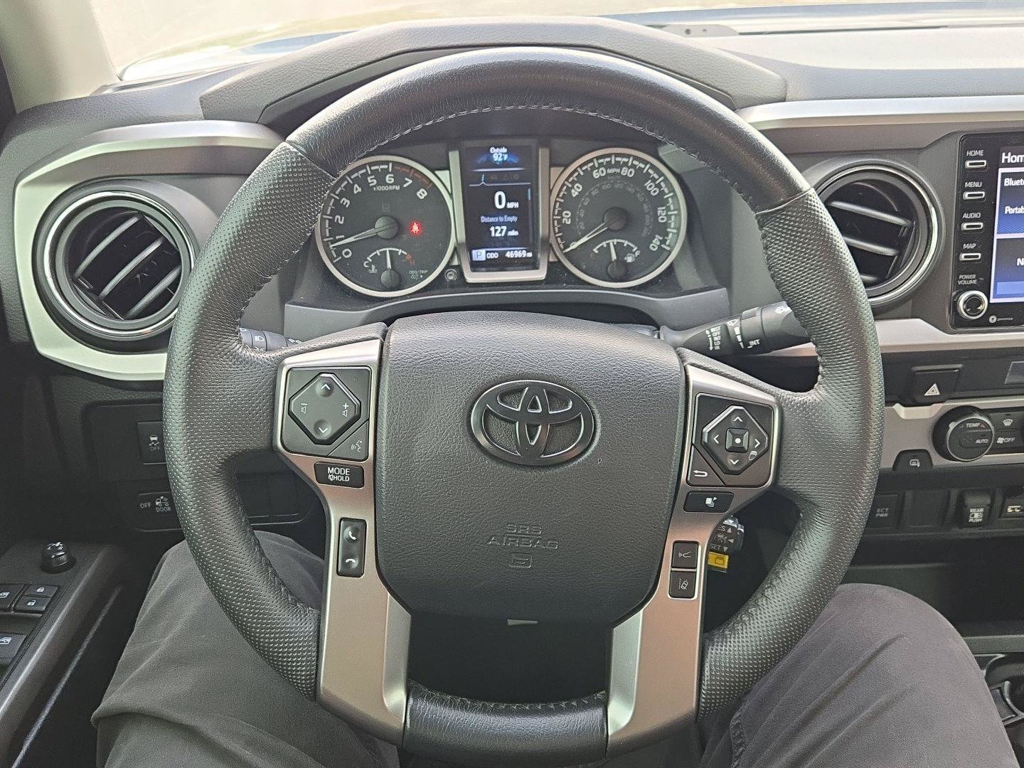 Used 2021 Toyota Tacoma SR5 RWD image 18
