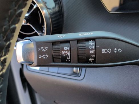 Used 2025 Chevrolet Equinox LT w/ Midnight Edition FWD image 24