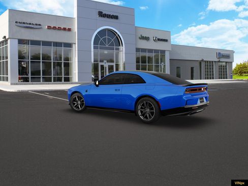 New 2026 Dodge Charger Daytona Scat Pack image 4