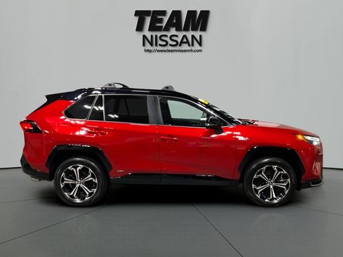 Used 2024 Toyota RAV4 XSE w/ Weather Package AWD/4WD image 7