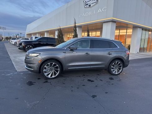 Used 2022 Lincoln Nautilus Reserve w/ Equipment Group 201A image 2