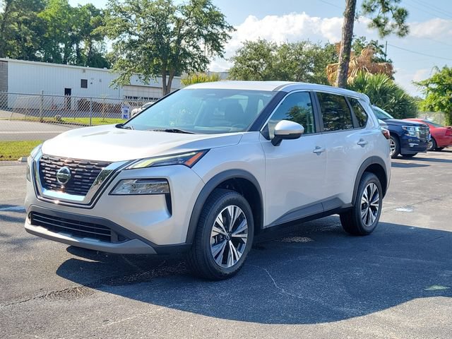Used 2022 Nissan Rogue SV AWD/4WD image 3