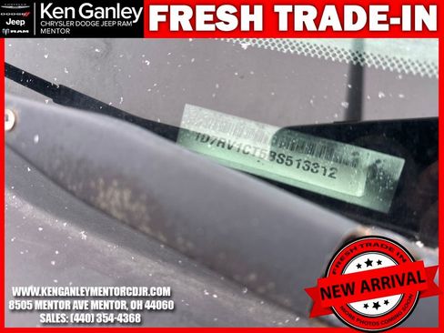 Used 2011 RAM 1500 Sport w/ Sport Premium Group image 14