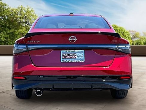 New 2026 Nissan Sentra SR w/ Floor Mat Package FWD image 4