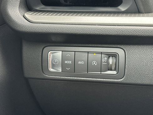 New 2025 Chevrolet Traverse LT w/ Enhanced Driving Package image 31