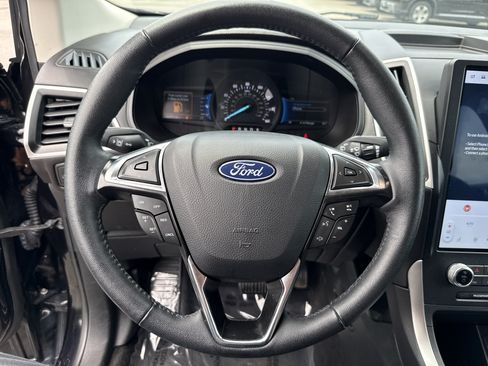 Used 2024 Ford Edge SEL AWD/4WD image 18