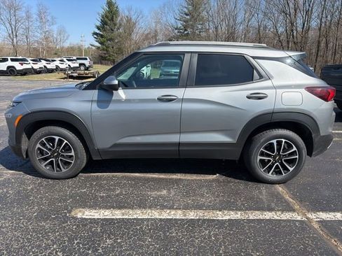 Certified 2025 Chevrolet TrailBlazer LT AWD/4WD image 5