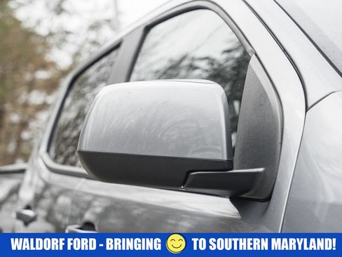 Used 2018 Chevrolet Colorado Z71 image 15