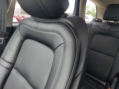 New 2025 Lincoln Corsair FWD w/ Equipment Group 101A image 15