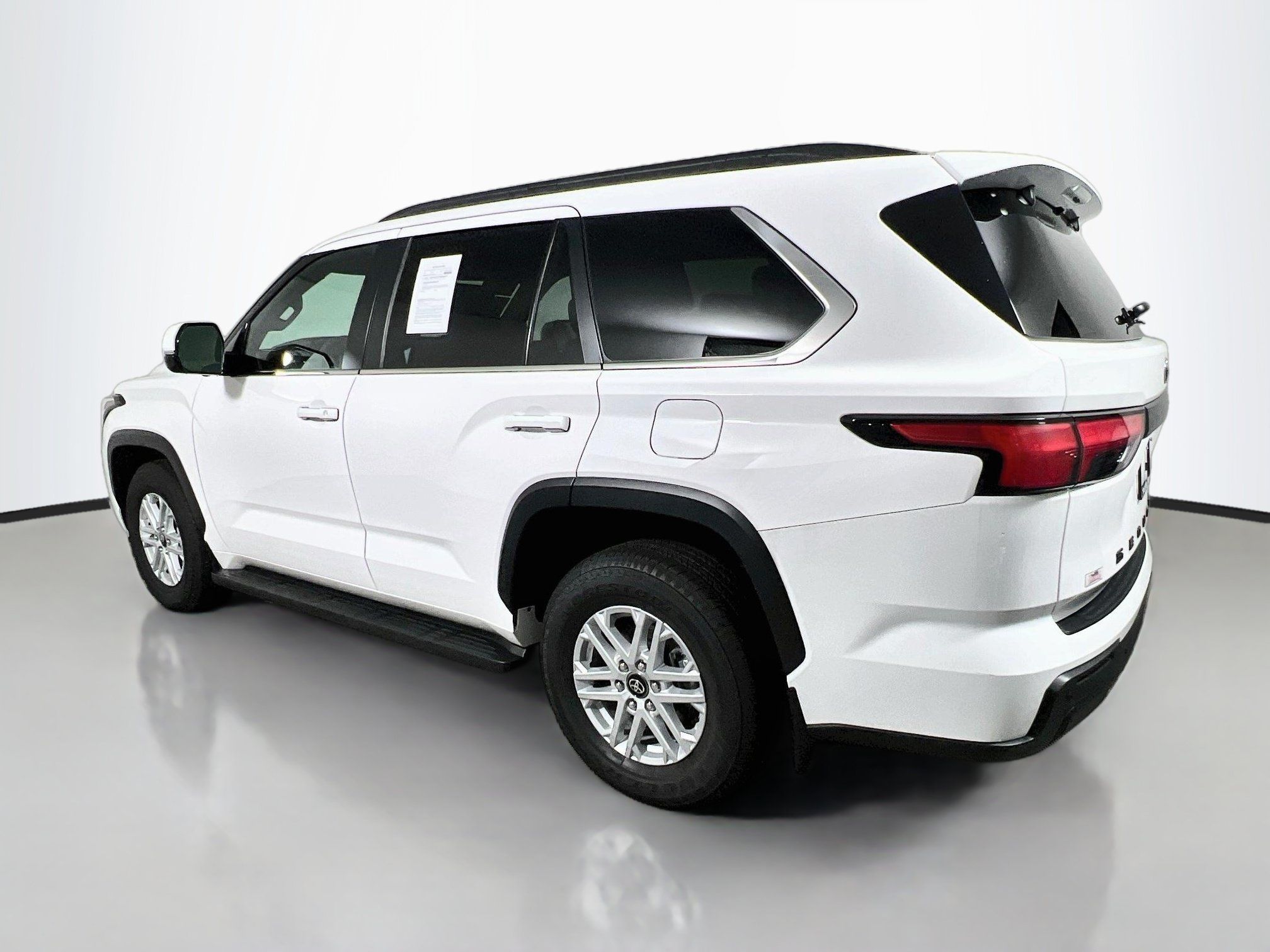 Used 2025 Toyota Sequoia SR5 AWD/4WD image 8