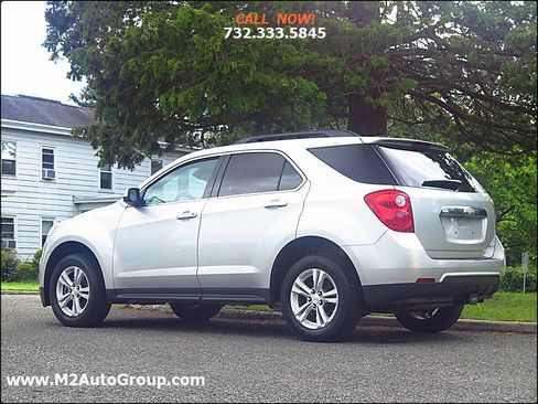 Used 2015 Chevrolet Equinox LT w/ Driver Convenience Package image 3