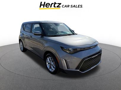 Used 2025 Kia Soul LX w/ Option Group 015
