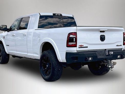 Used 2022 RAM 2500 Laramie w/ Night Edition AWD/4WD image 4