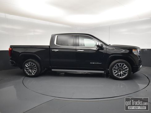 Used 2023 GMC Sierra 1500 Denali Ultimate image 52