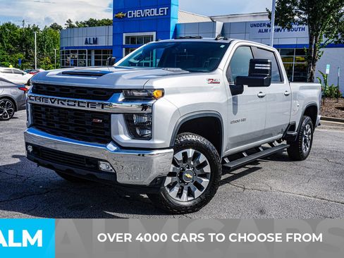 Used 2021 Chevrolet Silverado 2500 LT AWD/4WD image 2