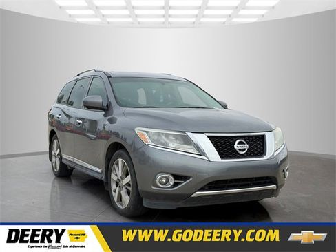 Used 2016 Nissan Pathfinder Platinum w/ Cargo Package image 1