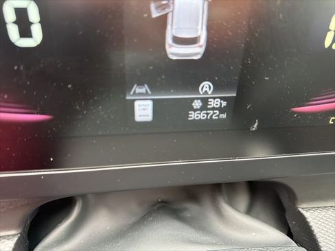 Used 2024 Kia Sportage LX image 15