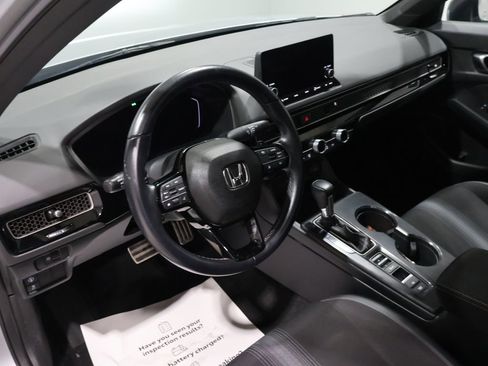 Used 2023 Honda Civic Sport image 16