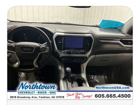 Used 2017 GMC Acadia SLT image 12