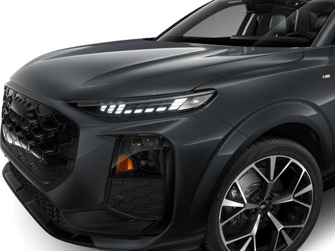 Certified 2026 Audi Q3 quattro 2.0T AWD/4WD image 6