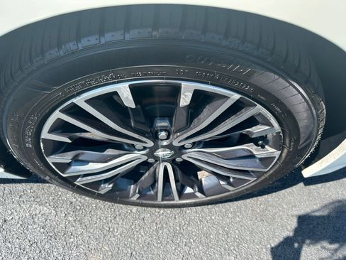 Used 2017 Nissan Maxima 3.5 SL image 31