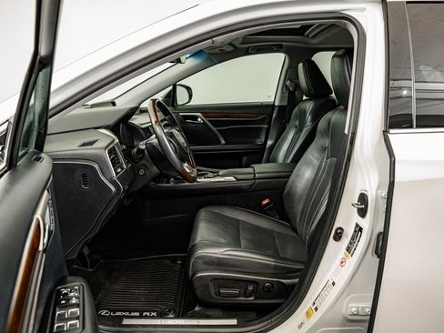 Used 2019 Lexus RX 350 AWD w/ Navigation Package image 32
