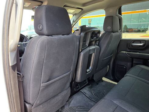 Used 2023 Chevrolet Silverado 2500 LT AWD/4WD image 15