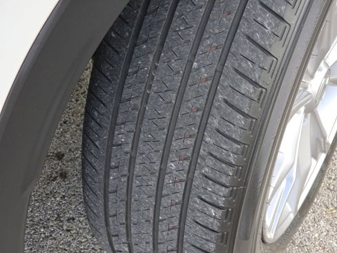 Used 2023 Honda CR-V EX-L image 15