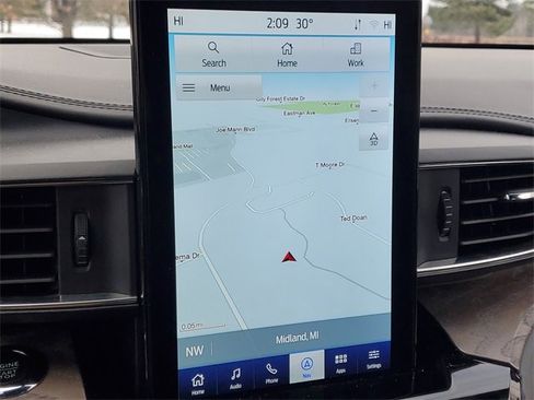 Certified 2022 Ford Explorer Platinum w/ Equipment Group 601A image 19