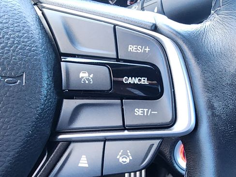 Used 2022 Honda Accord Sport image 11
