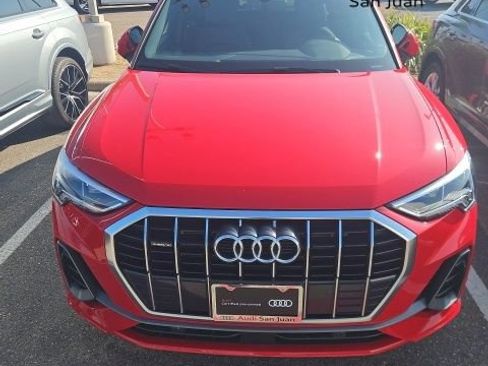 Certified 2025 Audi Q3 2.0T Premium w/ Convenience Package image 2