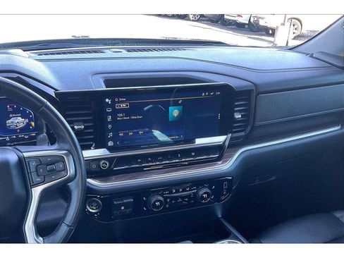 Used 2023 Chevrolet Silverado 1500 RST w/ Rally Edition image 7