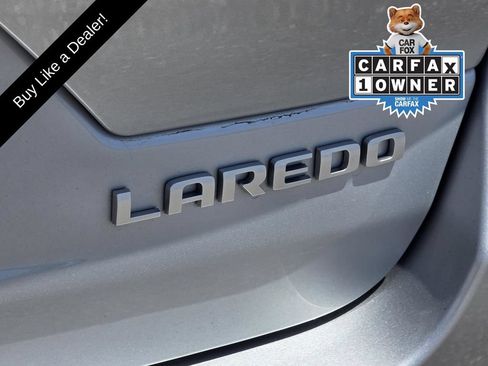 Used 2025 Jeep Grand Cherokee Laredo w/ Luxury Tech Group I AWD/4WD image 31