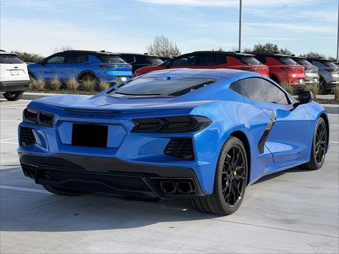 Certified 2025 Chevrolet Corvette Stingray Coupe w/ 1LT image 4