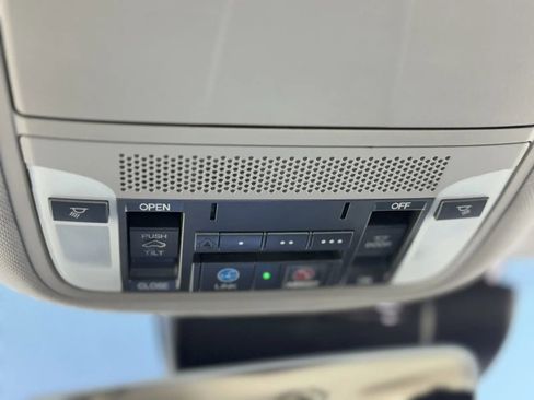 Used 2020 Acura TLX V6 SH-AWD w/ Technology Pkg image 38