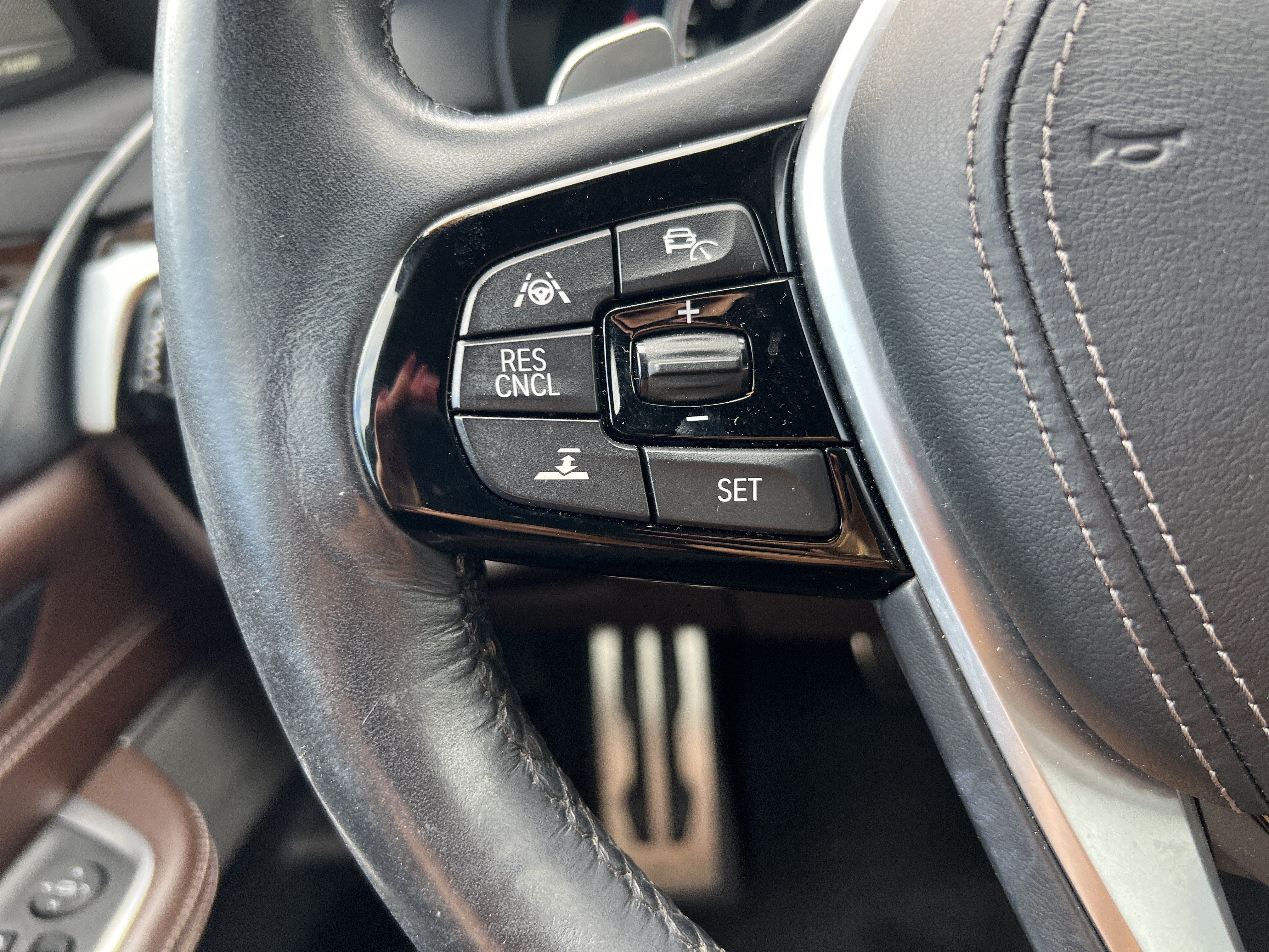 Used 2018 BMW 640i Gran Turismo xDrive AWD/4WD image 19