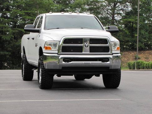 Used 2012 RAM 3500 ST w/ Chrome Appearance Group AWD/4WD image 9