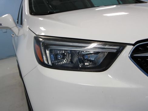 Used 2018 Buick Encore Preferred FWD image 31