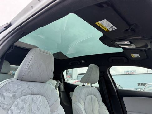 Used 2023 Polestar Polestar 2 w/ Pilot Pack image 34