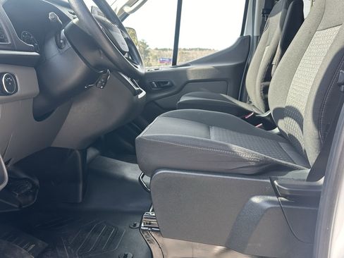 Used 2023 Ford Transit 350 XL image 12