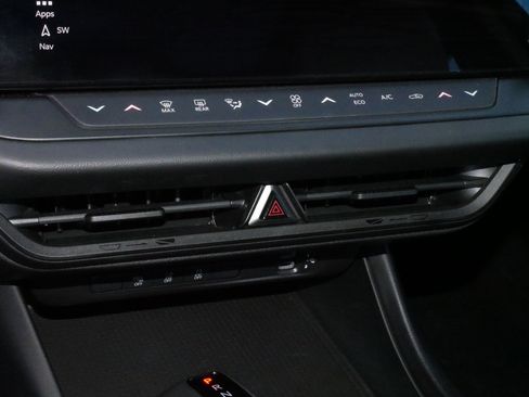 Used 2025 Dodge Charger R/T w/ Sun & Sound Package image 23