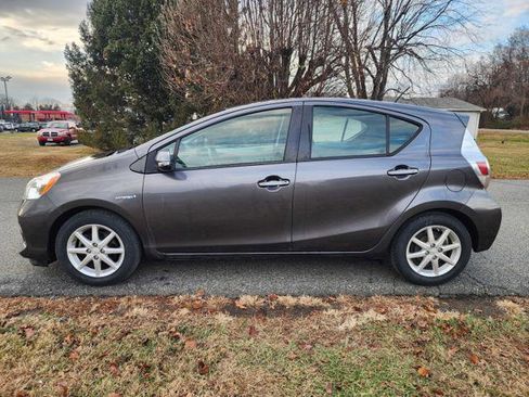 Used 2014 Toyota Prius C Four image 1