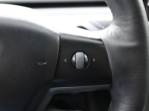 Used 2023 Tesla Model 3 Standard Range RWD image 16