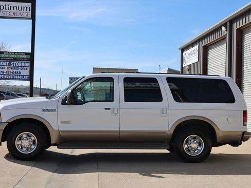 Used 2005 Ford Excursion Eddie Bauer image 7
