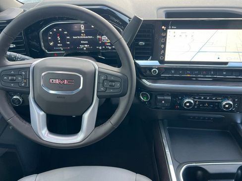 Used 2026 GMC Sierra 3500 SLT w/ SLT Premium Package image 11