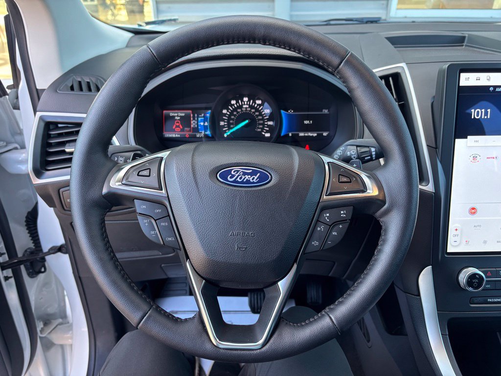 Used 2024 Ford Edge SEL w/ Convenience Package AWD/4WD image 28
