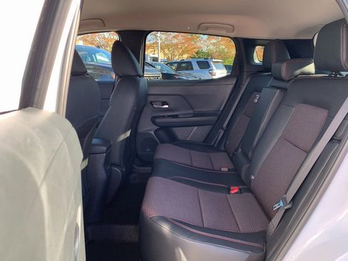 New 2026 Nissan Kicks SR image 16