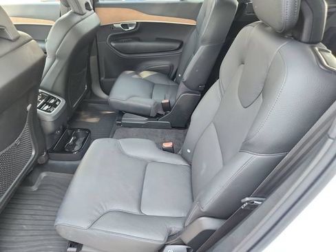 Used 2024 Volvo XC90 B6 Plus AWD/4WD image 17