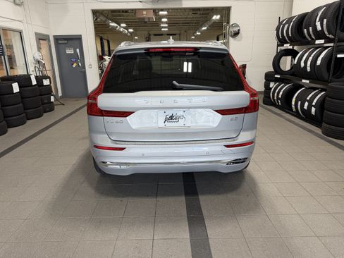 Used 2023 Volvo XC60 B5 Ultimate w/ Climate Package FWD image 8