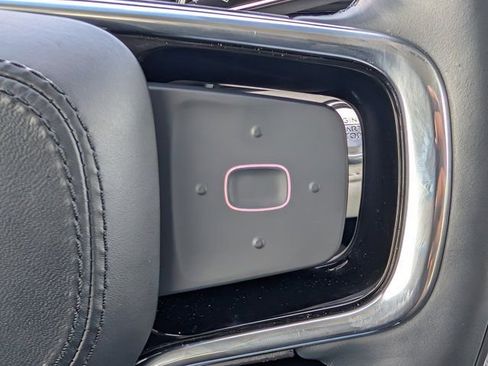 Used 2024 Lincoln Nautilus Reserve w/ Equipment Group 202A image 25